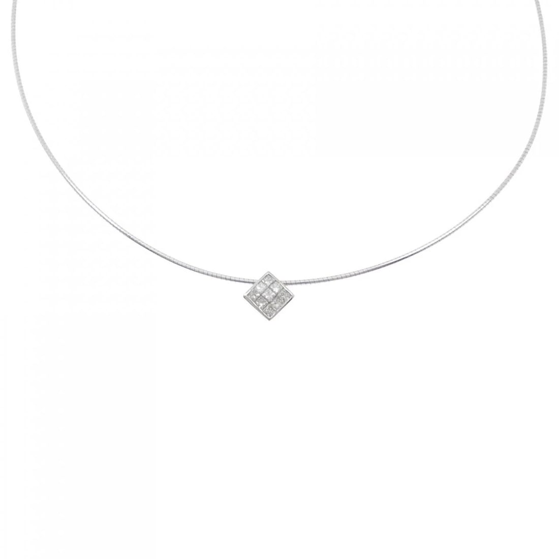 PT900/K18WG PAVE DIAMOND NECKLACE: PT900/K18WG Pave Diamond Necklace Brand: Unbranded Type/Style: Diamond Necklace Material: PT900/K18WG, Main Stone/Creation Natural Color: WG,Silver Size: 42cmActual Size Pendant length approx. x