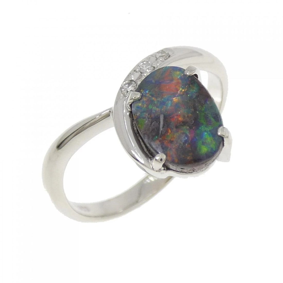 PT900 BOULDER OPAL RING: PT900 Boulder Opal Ring Brand: Unbranded Type/Style: Boulder Opal Ring Material: PT900, Main Stone/Creation Boulder OpalSecondary StoneDiamond Color: Silver Size: US 8 1/2 Accessories: None