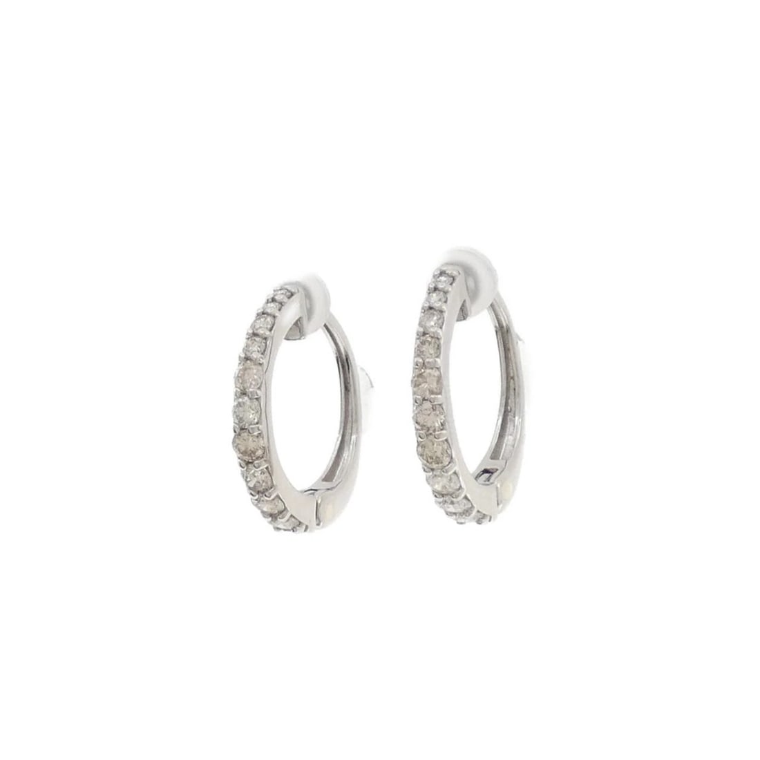 PT950 DIAMOND EARRING: PT950 Diamond Earring Brand: Unbranded Type/Style: Diamond Pierce/Earring Material: Platinum950, Color: Silver Size: Actual Size Approx. height x width: 19.9mm x 2.8mm Accessories: None Accessories