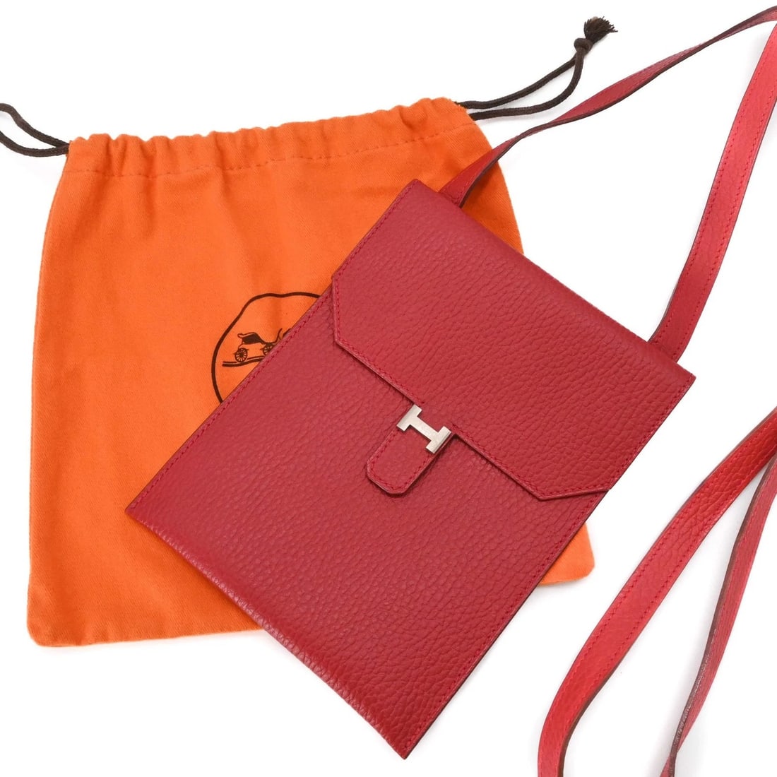HERMES AMELIE POCHETTE MINI SHOULDER BAG WITH POUCH WALLET: HERMES Amelie Pochette Mini Shoulder Bag with Pouch Wallet Brand: Hermes Type/Style: Pochette, Shoulder bag Material: Ardennes leather Color: Red color Size: (HxWxD) 18cm x 14cm x 5.00mm / 7.08'' x 5.