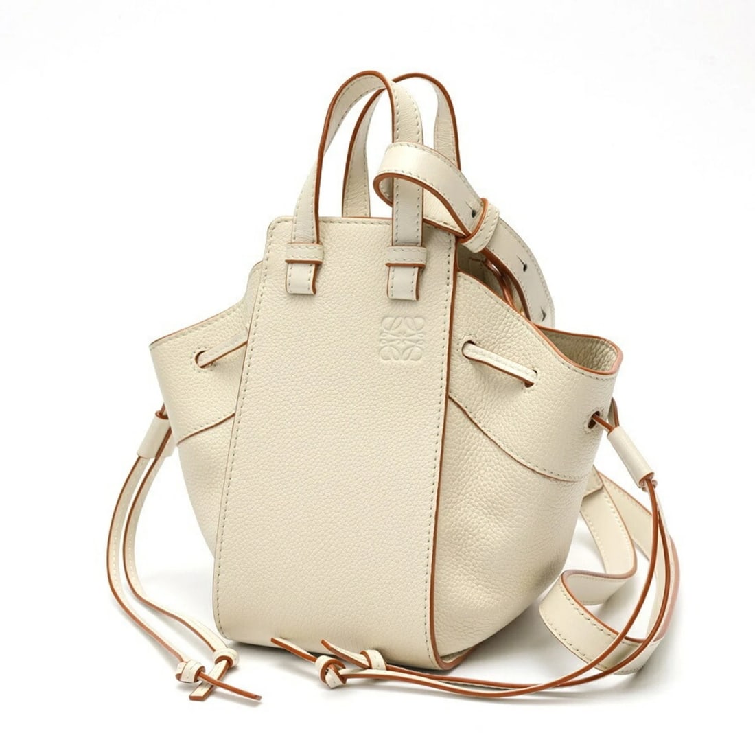 LOEWE HAMMOCK DRAWSTRING MINI SHOULDER BAG: LOEWE Hammock Drawstring Mini Shoulder Bag Brand: Loewe Type/Style: Shoulder bag Material: Leather Color: Ivory Size: (HxWxD) 19.5cm x 11cm x 17cm / 7.67'' x 4.33'' x 6.69'' Accessories: None