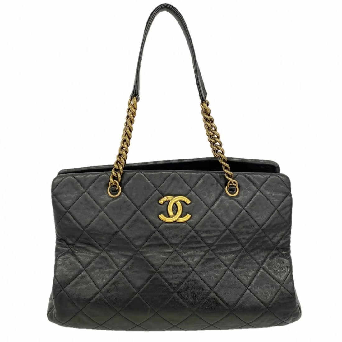 CHANEL MATELASSE LAMBSKIN CHAIN TOTE BAG, BLACK, FOR: Chanel Matelasse Lambskin Chain Tote Bag, Black, for Brand: Chanel Type/Style: Tote bag Material: Leather Color: Black Size: (HxWxD)25cm x 38cm x 13cm / 9.84'' x 14.96'' x 5.11'' Accessories: None