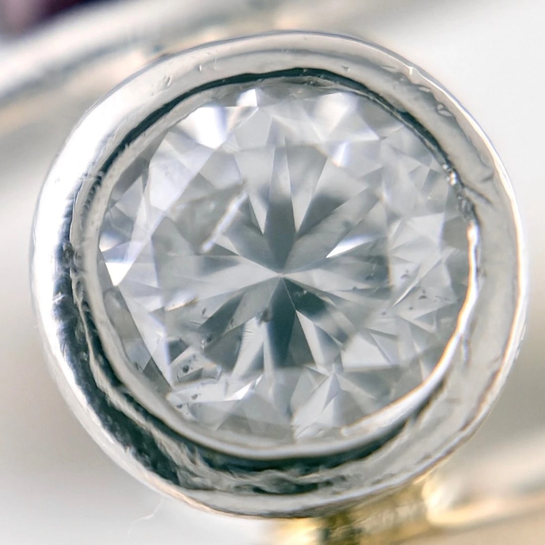 DIAMOND DESIGN RING - 2