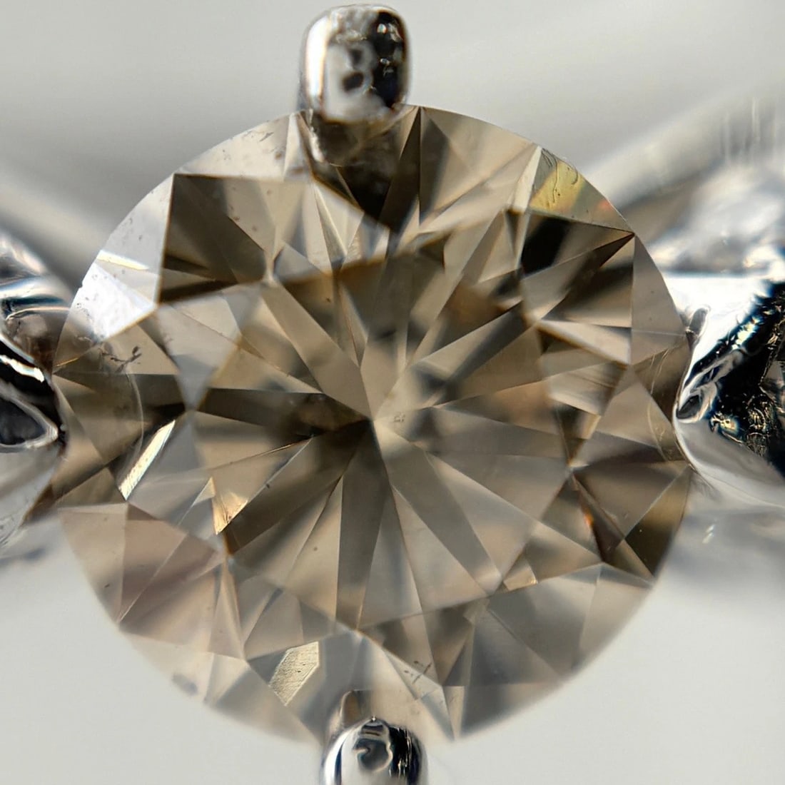 DIAMOND DESIGN RING - 2