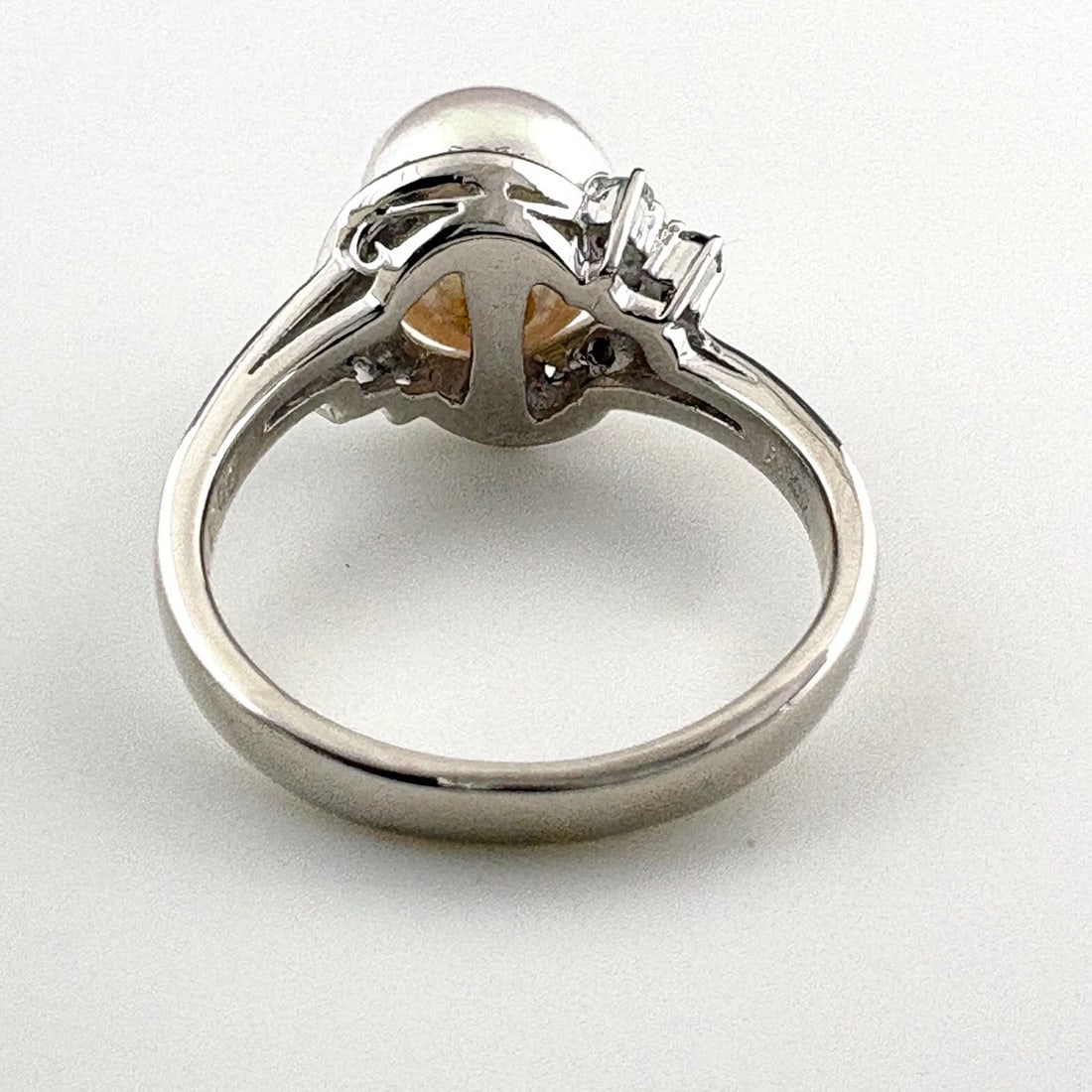 PEARL DESIGN RING - 2