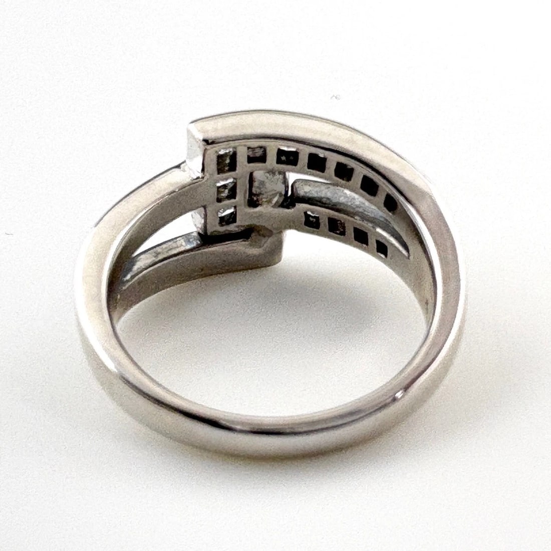 MELEE DIAMOND DESIGN RING - 2