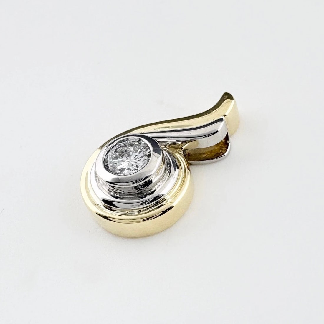 DIAMOND PENDANT HEAD - 3
