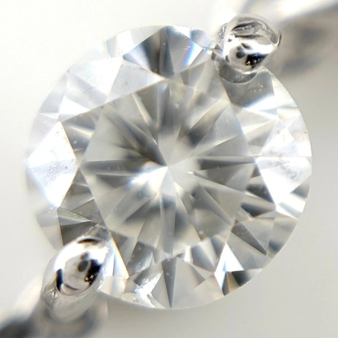 MELEE DIAMOND DESIGN NECKLACE - 2