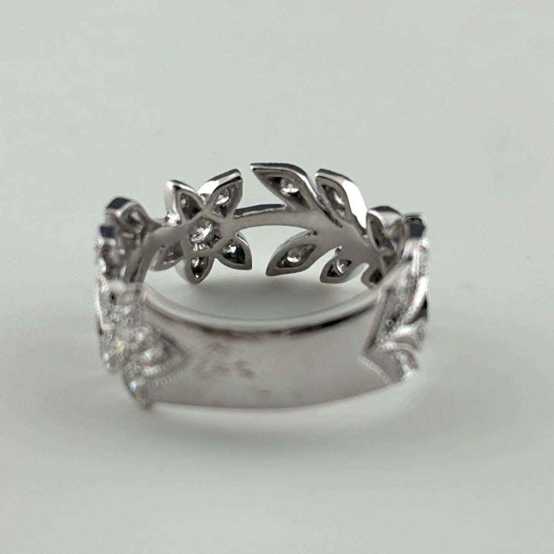 FLOWER MOTIF DESIGN RING - 2