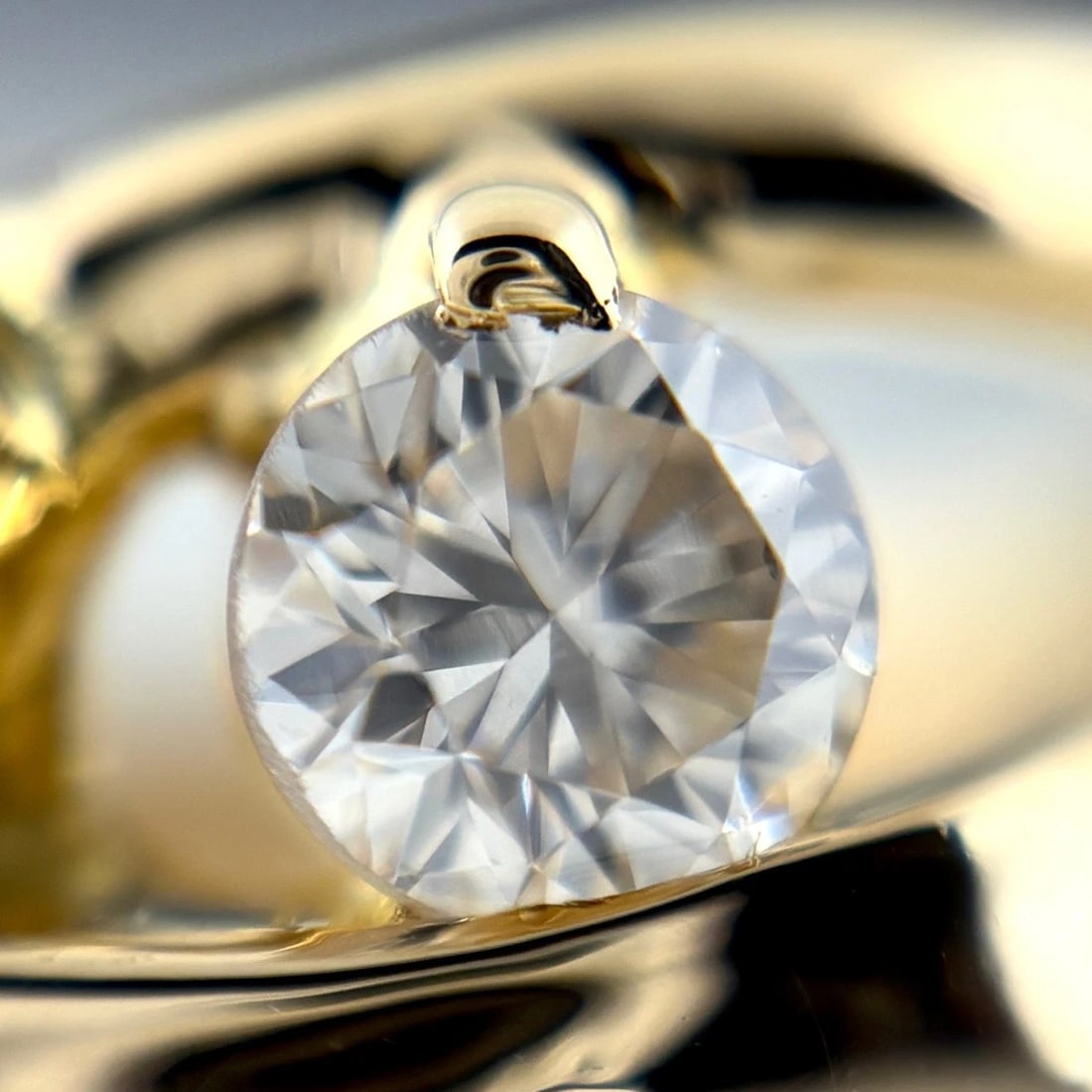 DIAMOND DESIGN RING - 2