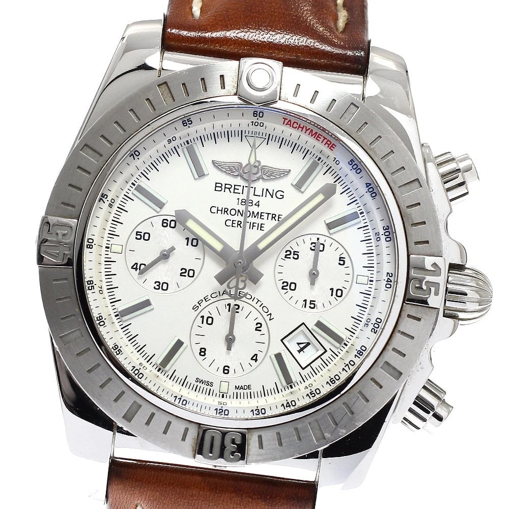 BREITLING CHRONOMCHRONOGRAPH AUTOMATIC WATCH: BREITLING ChronomChronograph Automatic Watch Brand: BREITLING Type/Style: Wristwatch Material: Band Material leather, Case Material Stainless Steel Color: Dial Color Silver Band Color Brown Case