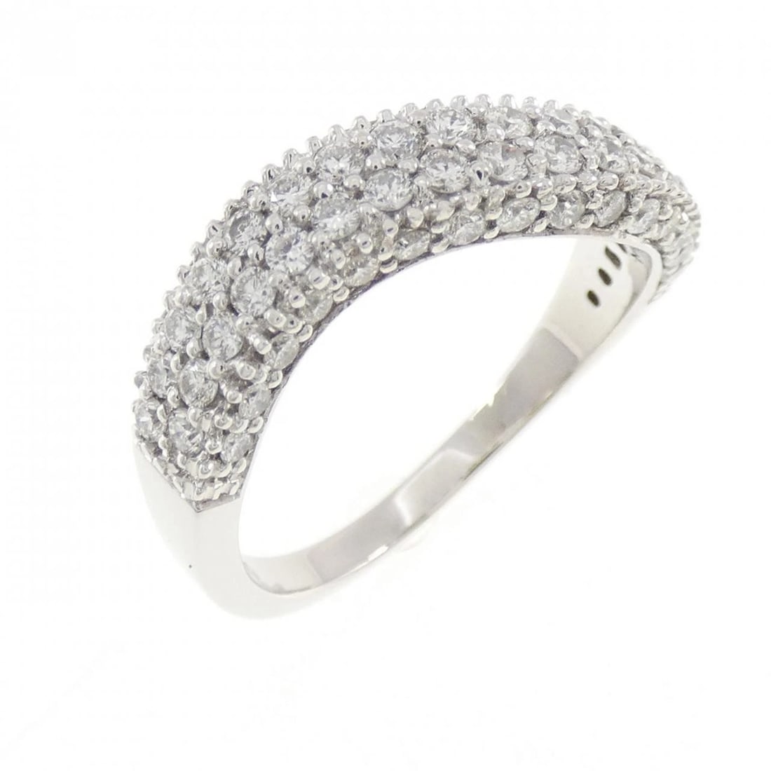 750WG DIAMOND RING: 750WG Diamond Ring Brand: Unbranded Type/Style: Diamond Ring Material: 750 white gold, Main Stone Natural Color: white gold Size: US 6 1/2 Accessories: None Accessories Notice: When purchasing