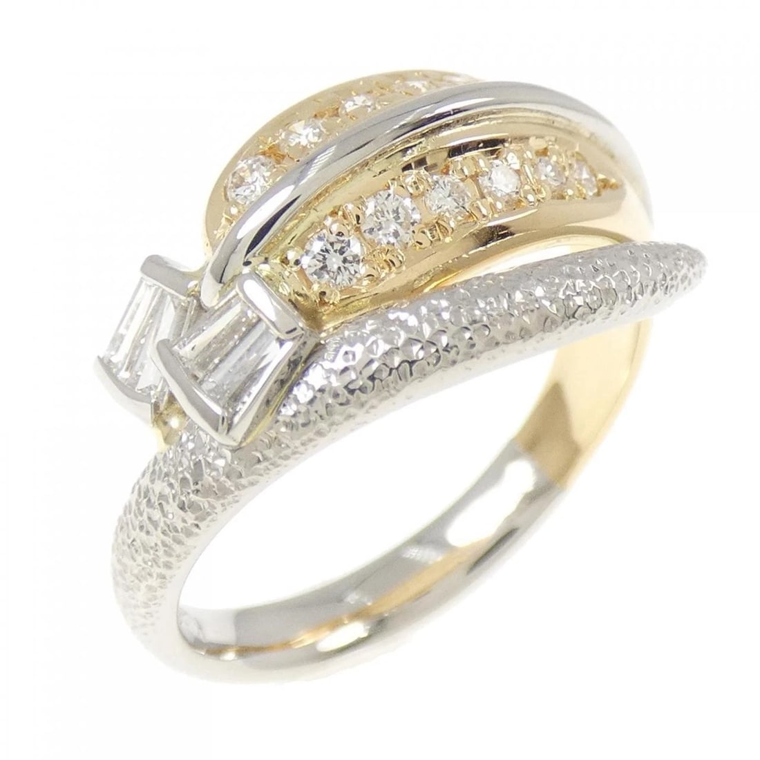 K18YG/PT900 DIAMOND RING: K18YG/PT900 Diamond Ring Brand: Unbranded Type/Style: Diamond Ring Material: K18YG/PT900, Main Stone Natural Color: YG,Silver Size: US 7 Accessories: None Accessories Notice: When purchasi