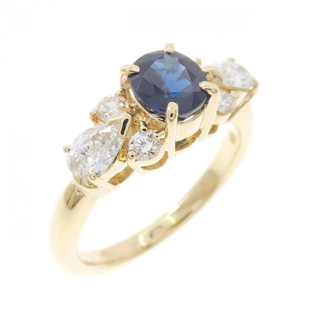 K18YG SAPPHIRE RING: K18YG Sapphire Ring Brand: Unbranded Type/Style: Sapphire Ring Material: 18K Yellow Gold, Main Stone Sapphire Secondary Stone Diamond Color: Yellow Gold Size: US 6 1/4 Accessories: None Accessories