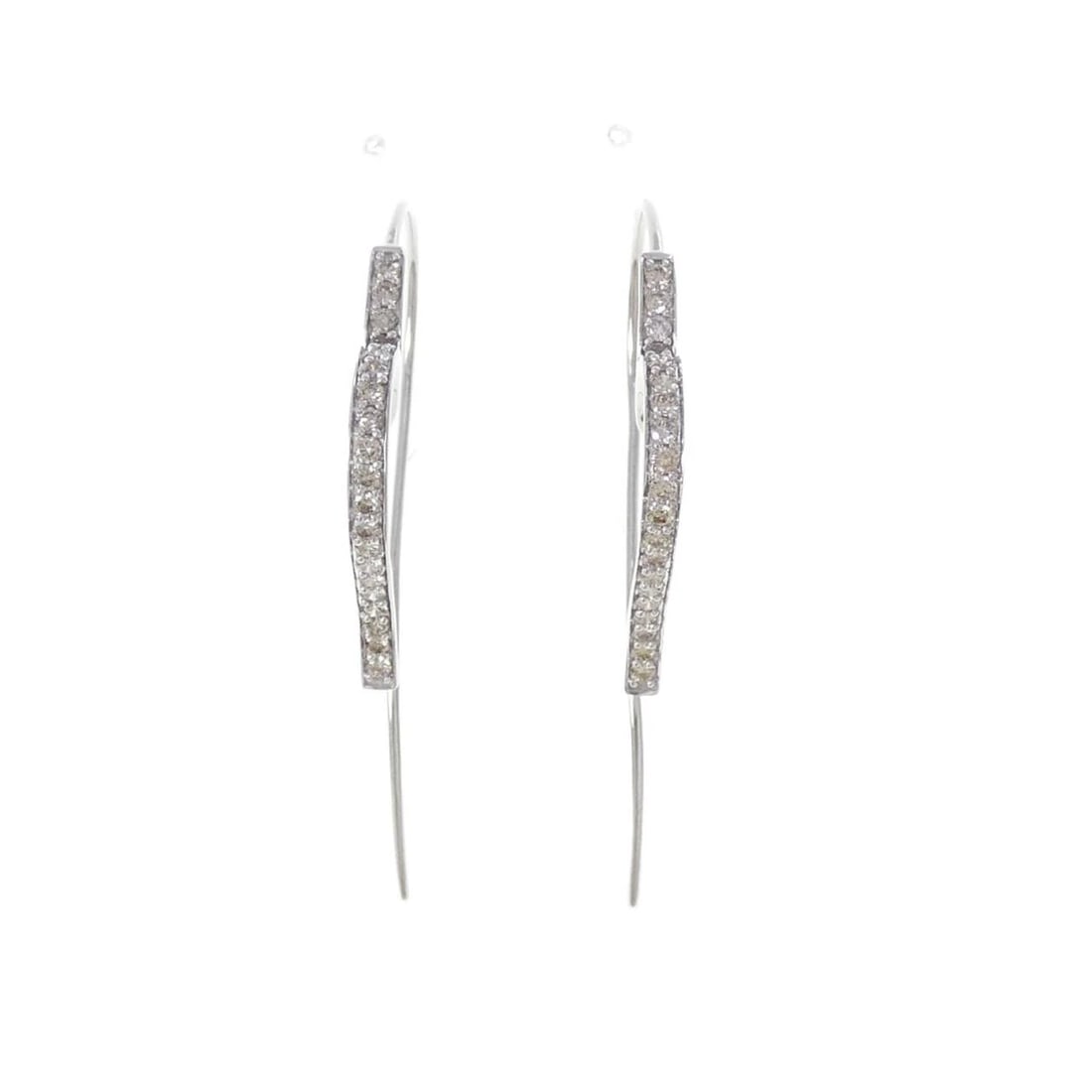 K18WG HEART DIAMOND PIERCE: K18WG Heart Diamond Pierce Brand: Unbranded Type/Style: Diamond Pierce/Earring Material: K18 white gold, Main Stone Natural Color: White Gold Size: Actual Size Approx. length x width: 43.1mm x 2.2mm