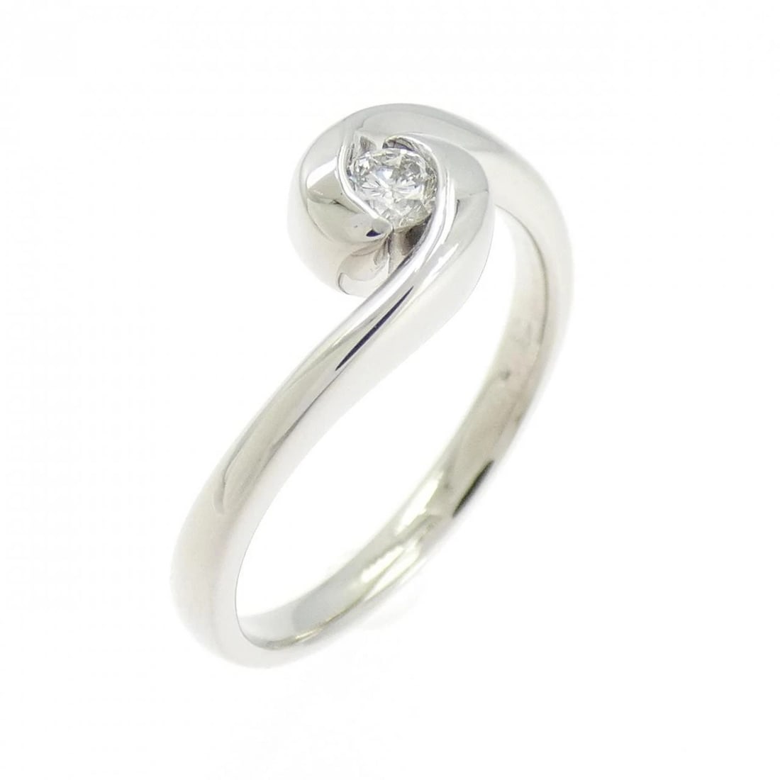 PT900 DIAMOND RING: PT900 Diamond Ring Brand: Unbranded Type/Style: Diamond Ring Material: PT900, Color: Silver Size: US 5 1/4 Accessories: None Accessories Notice: When purchasing pre-owned goods, please refer to the