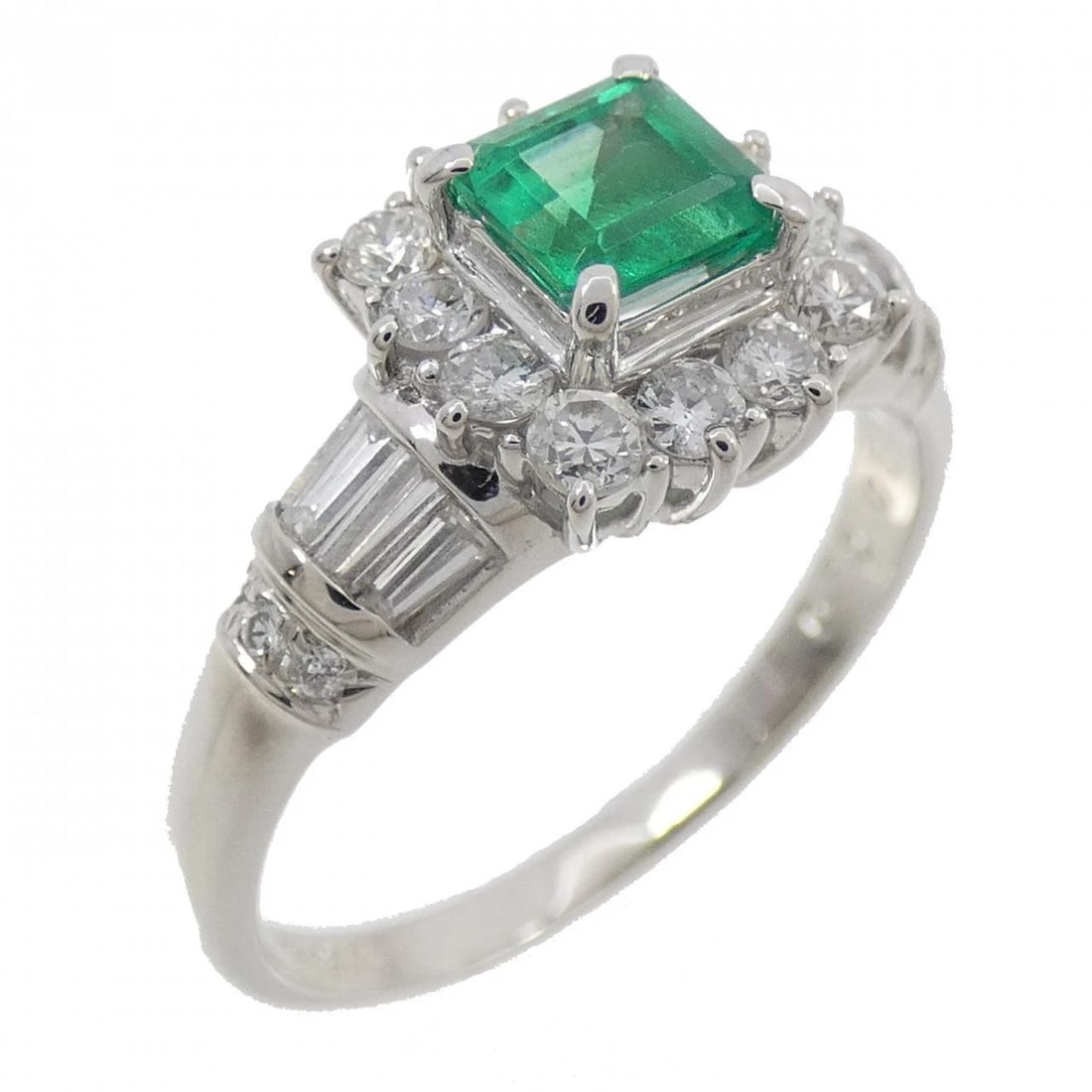 PT900 EMERALD RING: PT900 Emerald Ring Brand: Unbranded Type/Style: Emerald ring Material: Platinum900, Main Stone Emerald Secondary Stone Diamond Color: Platinum Size: US 8.5 Accessories: None Accessories Notice: When