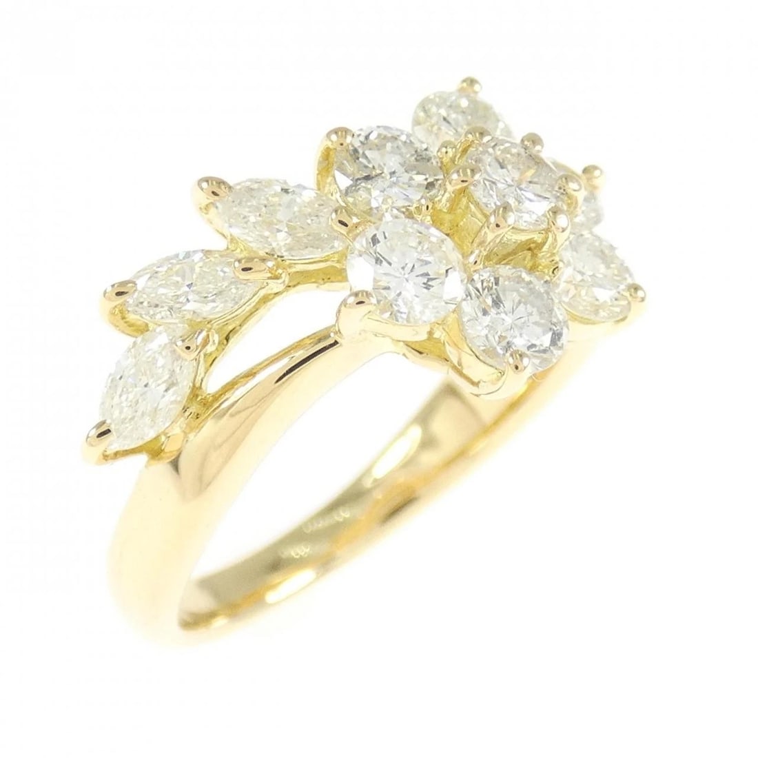K18YG FLOWER DIAMOND RING: K18YG Flower Diamond Ring Brand: Unbranded Type/Style: Diamond Ring Material: K18YG, Main Stone Natural Color: Yellow gold Size: US 4 Accessories: None Accessories Notice: When purchasing pre-owned