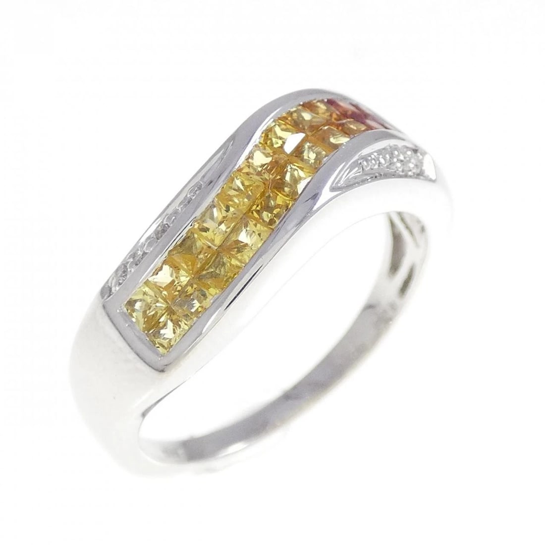 K18WG SAPPHIRE RING: K18WG Sapphire Ring Brand: Unbranded Type/Style: Sapphire Ring Material: K18 white gold, Main Stone Sapphire Secondary Stone Diamond Color: white gold Size: US 6 1/4 Accessories: None Accessories