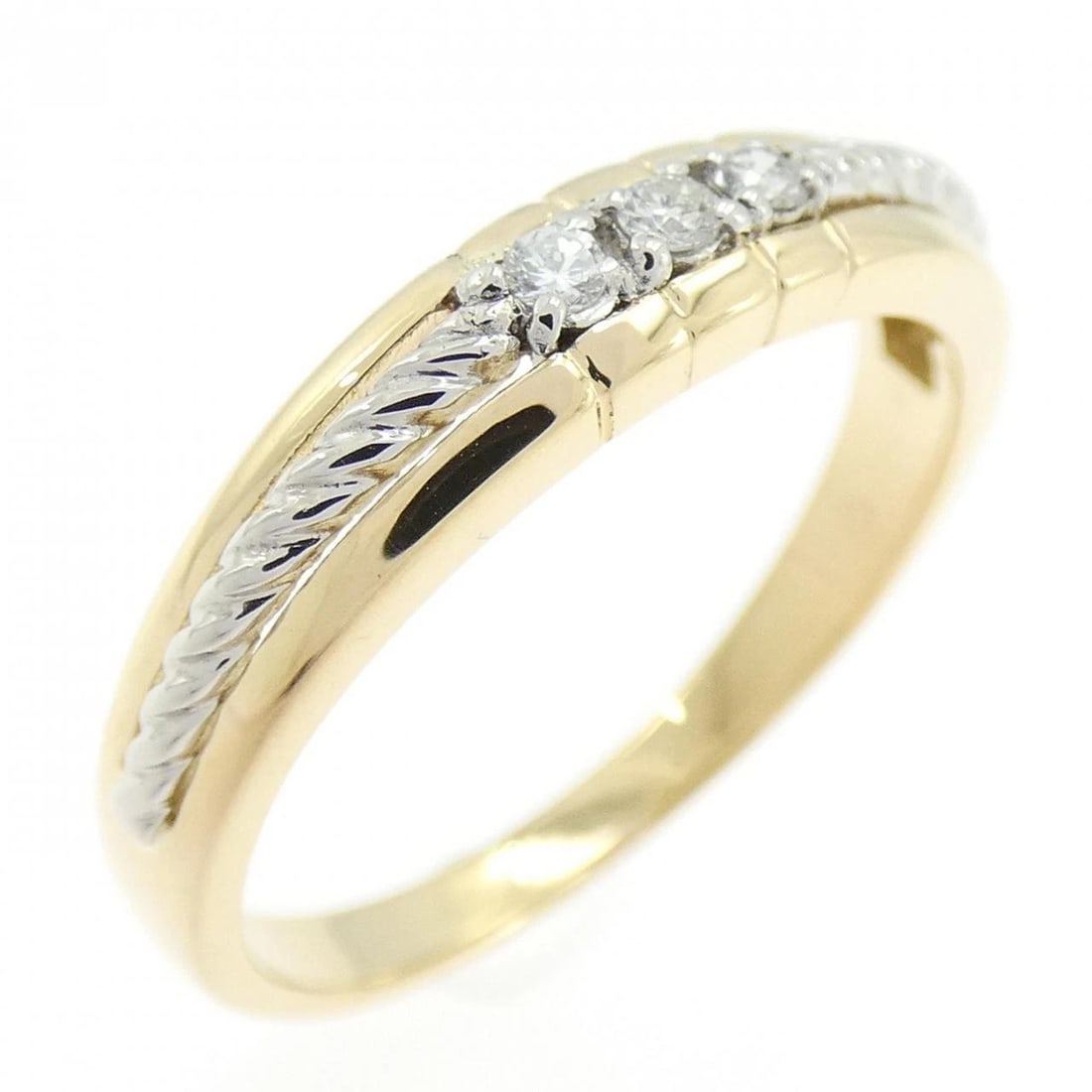 K18YG/K18WG THREE-STONE DIAMOND RING: K18YG/K18WG Three-Stone Diamond Ring Brand: Unbranded Type/Style: Diamond ring Material: K18YG/K18WG, Main Stone Natural Color: YG,WG Size: US 8.5 Accessories: None Accessories Notice: Whe