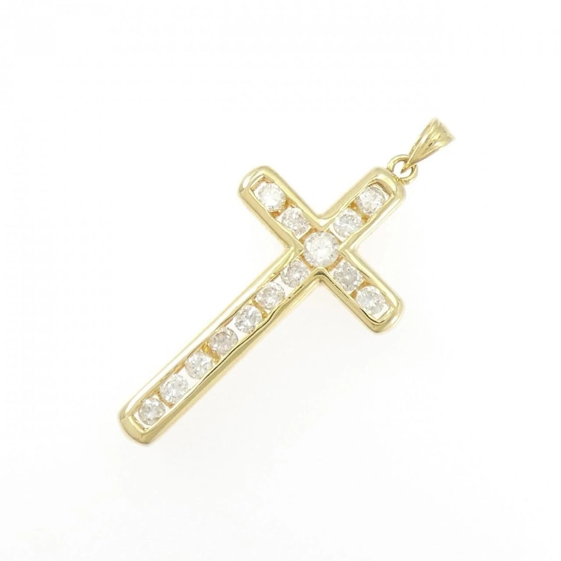 K18YG CROSS DIAMOND PENDANT: K18YG Cross Diamond Pendant Brand: Unbranded Type/Style: Diamond Pendant/Brooch Material: K18YG, Main Stone Natural Color: Yellow Gold Size: Actual Size Approx. length x width: 41.3mm x 19.7mm Acc