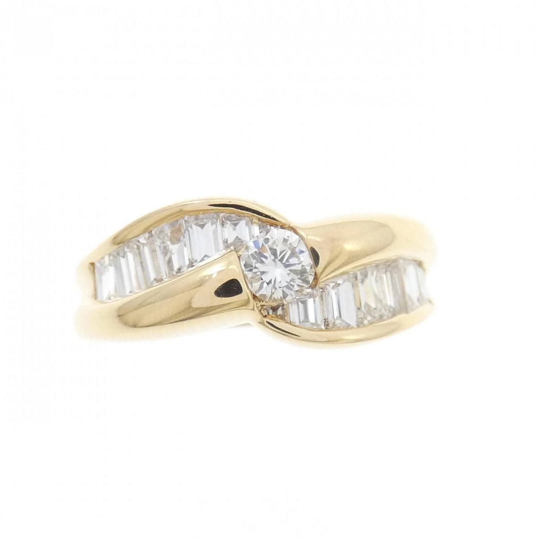18KYG DIAMOND RING - 2
