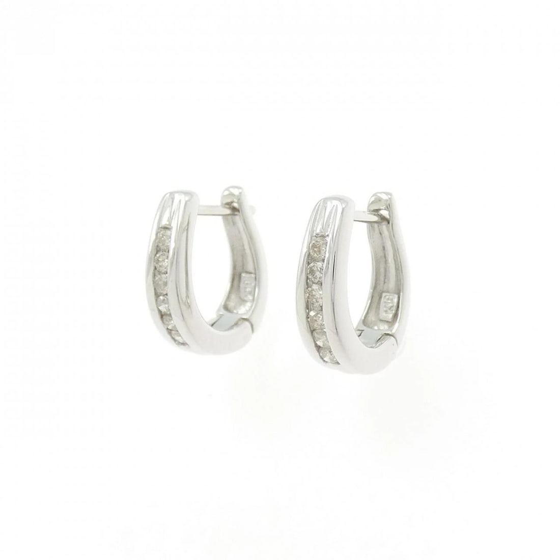 K18WG DIAMOND PIERCE: K18WG Diamond Pierce Brand: Unbranded Type/Style: Diamond Pierce/Earring Material: K18WG, Color: White Gold Size: Actual Size Approx. height x width: 13.2mm x 3.9mm Accessories: None Accessories
