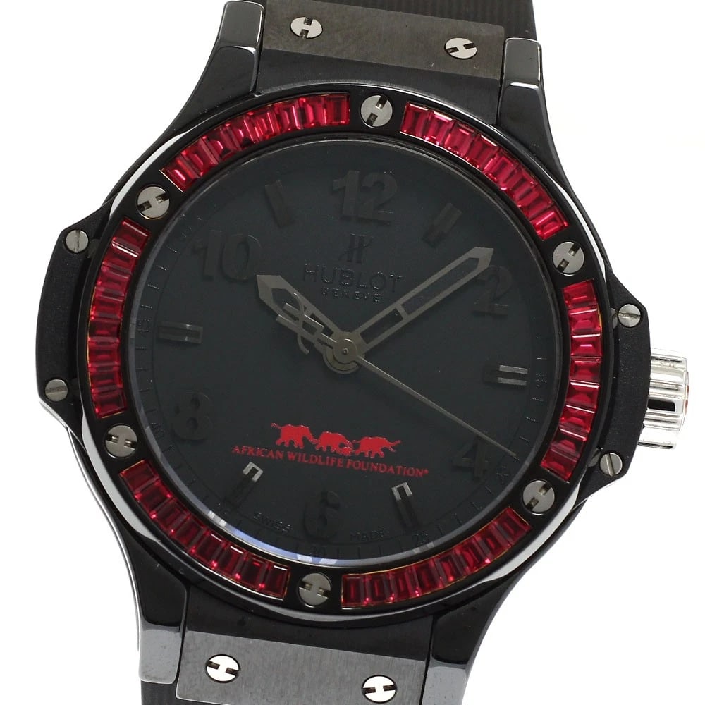 HUBLOT BIG BANG QUARTZ WATCH: HUBLOT big bang Quartz Watch Brand: HUBLOT Type/Style: Wristwatch Material: Band Material rubber, Case Material ceramic Color: Case Color black Band Color black Dial Color black Size: Case size About 