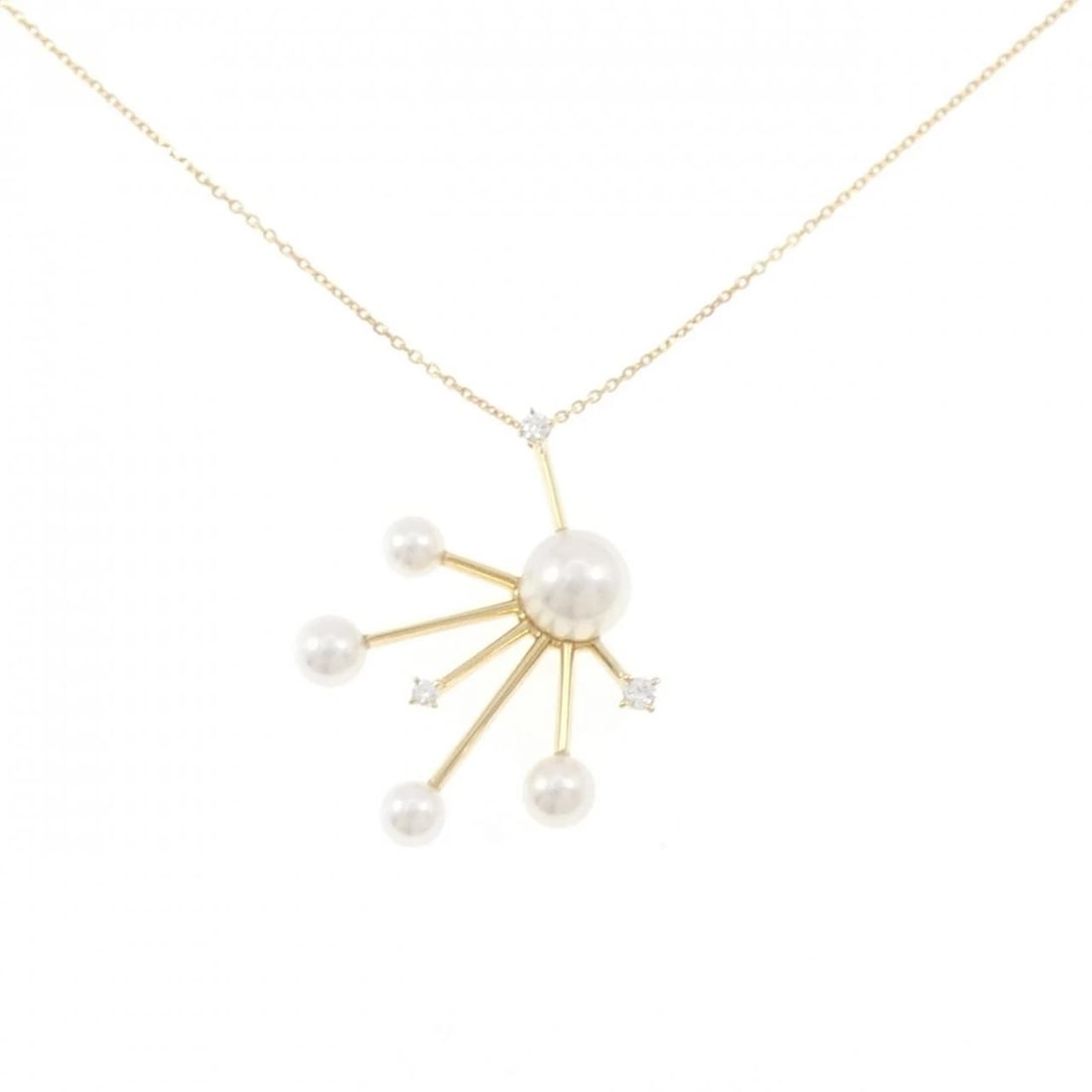 TASAKI AKOYA PEARL NECKLACE: Tasaki Akoya Pearl Necklace Brand: TASAKI Type/Style: Tasaki Necklace Material: 750 yellow gold, Main Stone Akoya Pearl Color: Yellow Gold Size: Length 41-46cm Actual Size Pendant Length approx. x