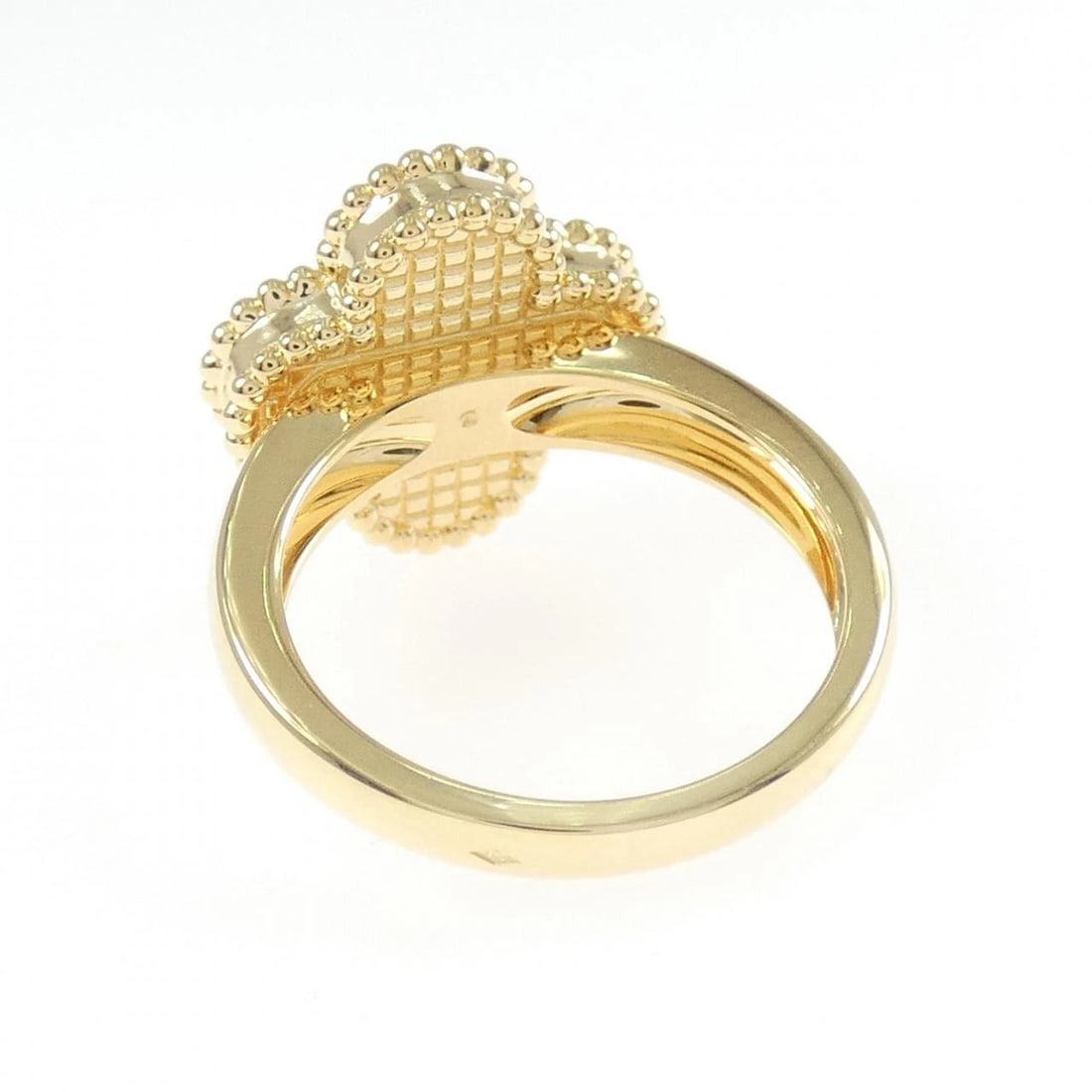 VAN CLEEF & ARPELS ALHAMBRA RING - 3