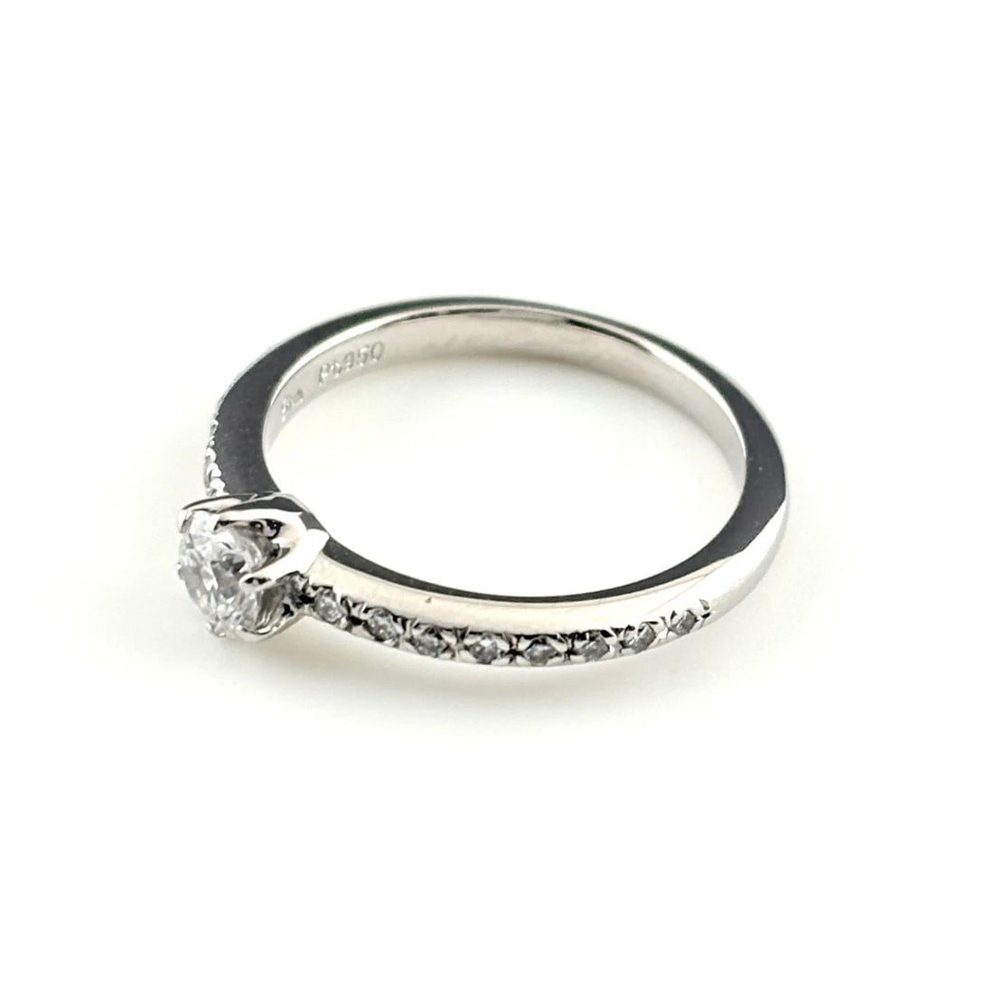 STAR JEWELRY DIAMOND RING PLATINUM: STAR JEWELRY Diamond Ring Platinum Brand: STAR JEWELRY Type/Style: Ring Material: Pt950, Color: PT Size: US 4.5 to 5 Accessories: None Accessories Notice: When purchasing pre-owned goods, please