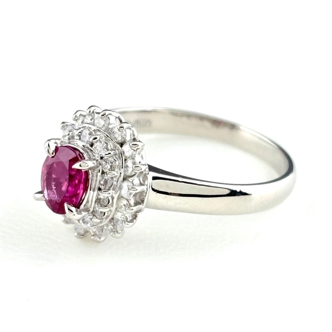 RUBY DESIGN RING PLATINUM: ruby design ring Platinum Brand: Unbranded Type/Style: Ring Material: Pt850, Main Stone Ruby Color: PT Size: US 6 to 6.5 Accessories: None Accessories Notice: When purchasing pre-owned goo