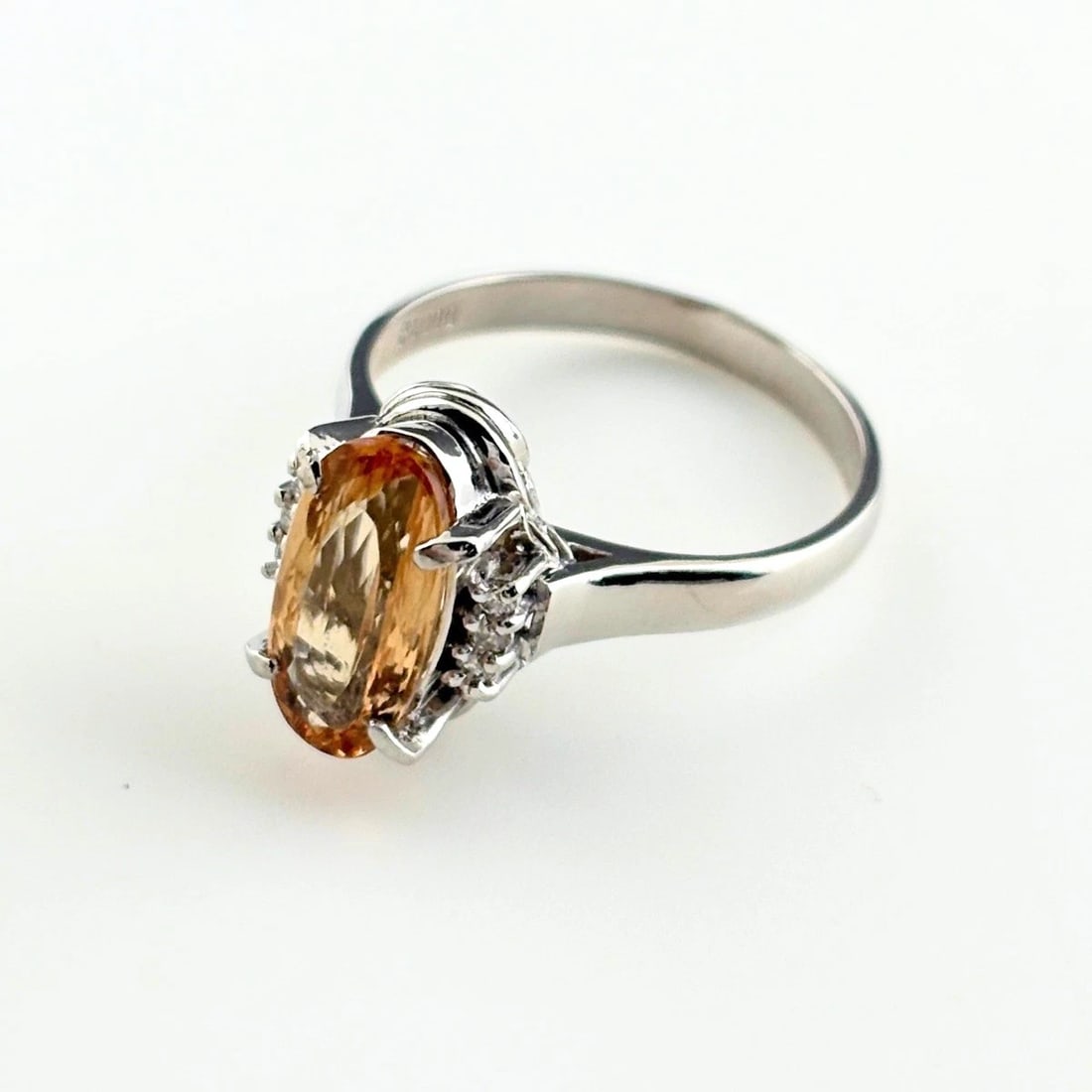 IMPERIAL TOPAZ DESIGN RING PLATINUM: Imperial topaz design ring Platinum Brand: Unbranded Type/Style: Ring Material: Pt900, Main Stone Imperialtopaz Color: PT Size: US 6.5 Accessories: None Accessories Notice: When purchasing pre-owned