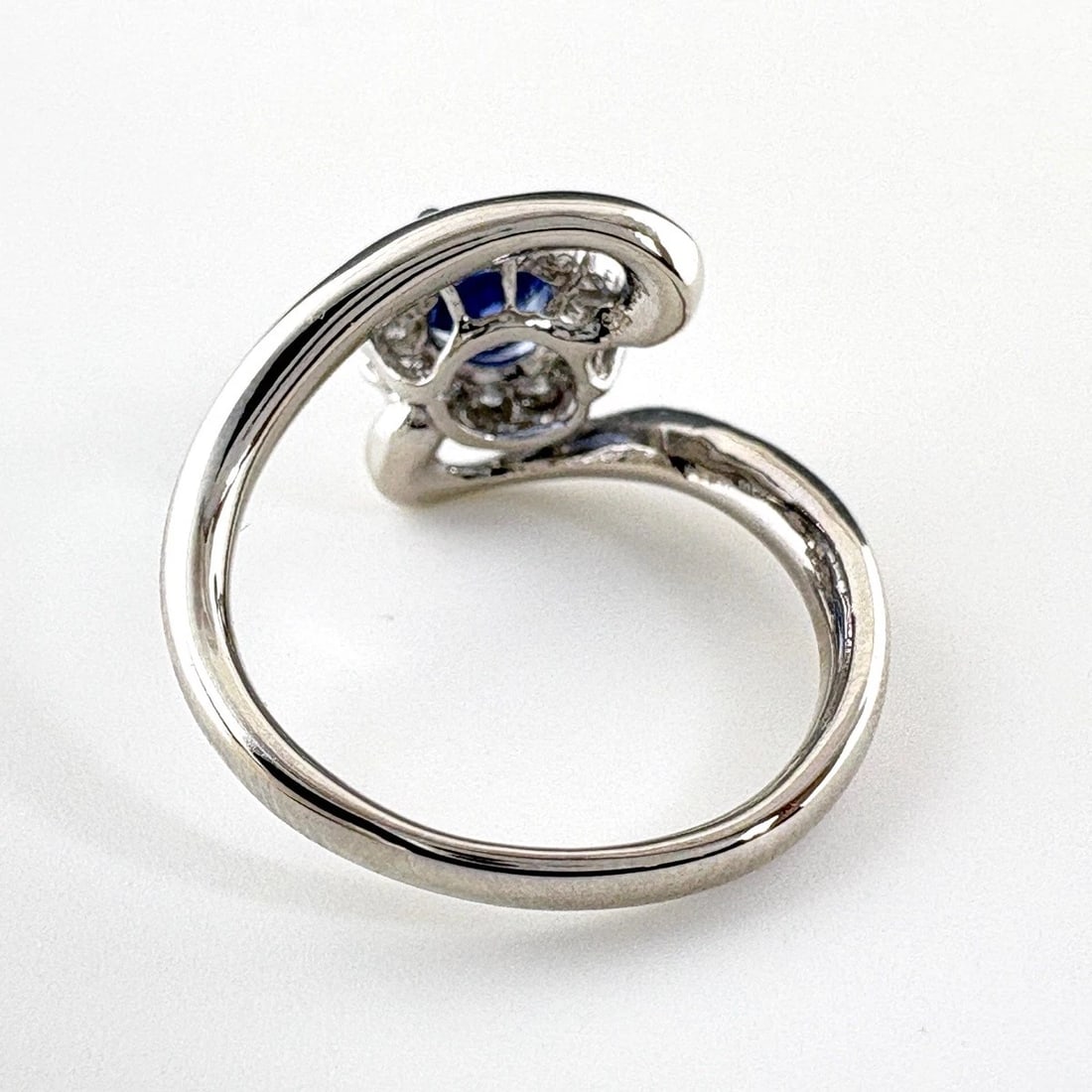 SAPPHIRE DESIGN RING PLATINUM - 3
