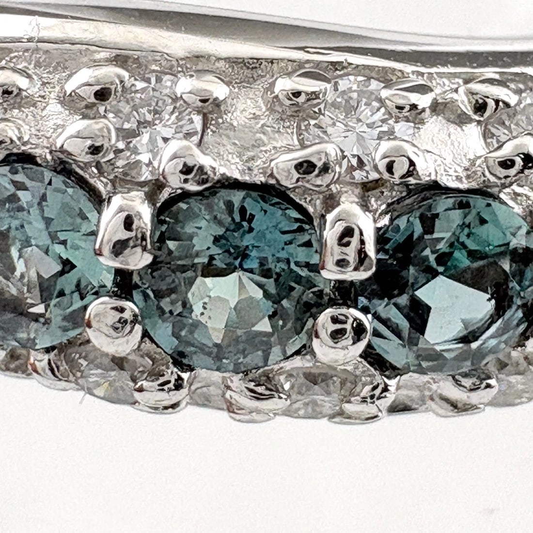ALEXANDRITE DESIGN RING PLATINUM - 2