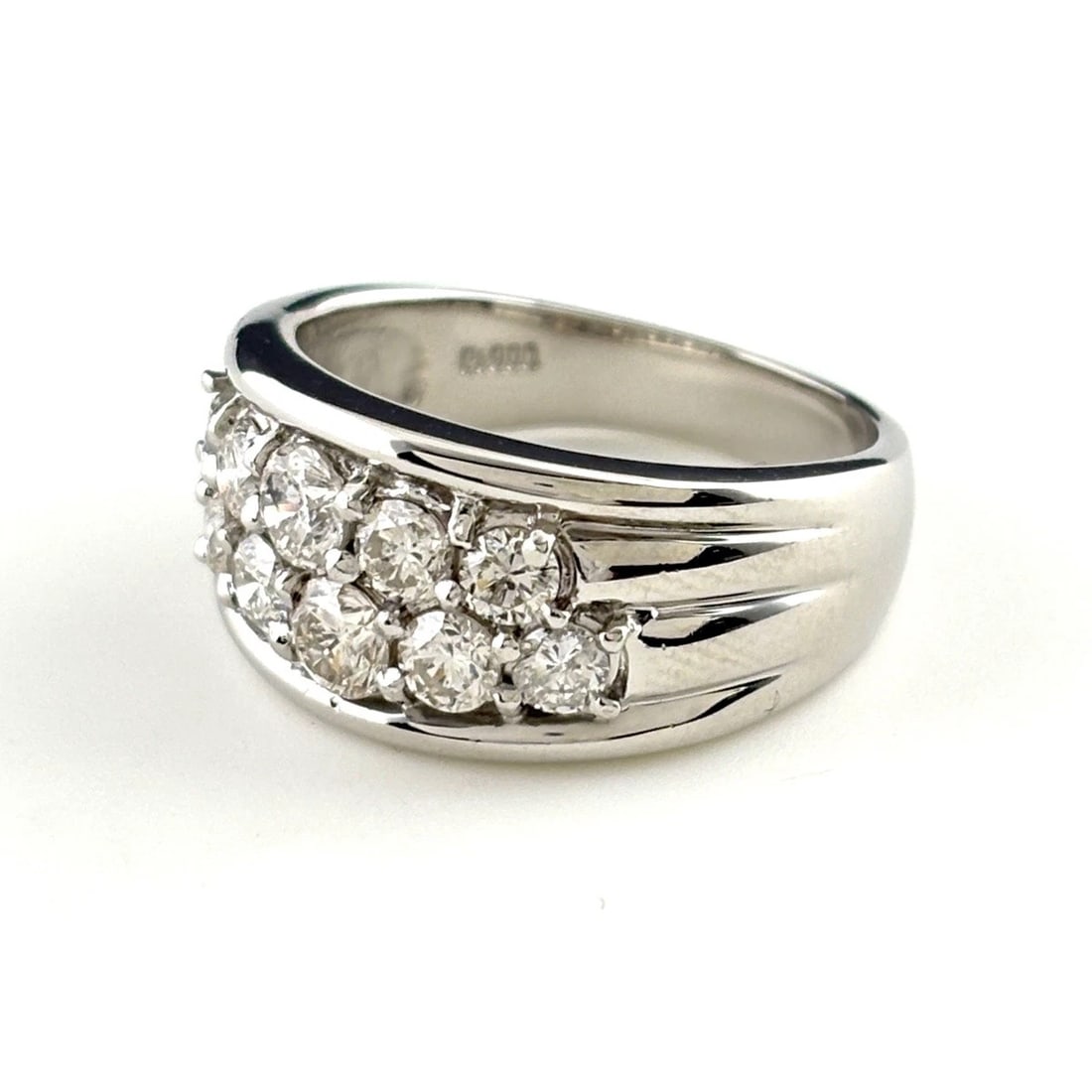 MELEE DIAMOND DESIGN RING PLATINUM: melee diamond design ring Platinum Brand: Unbranded Type/Style: Ring Material: Pt900, Color: PT Size: US 6 Accessories: None Accessories Notice: When purchasing pre-owned goods, please ref
