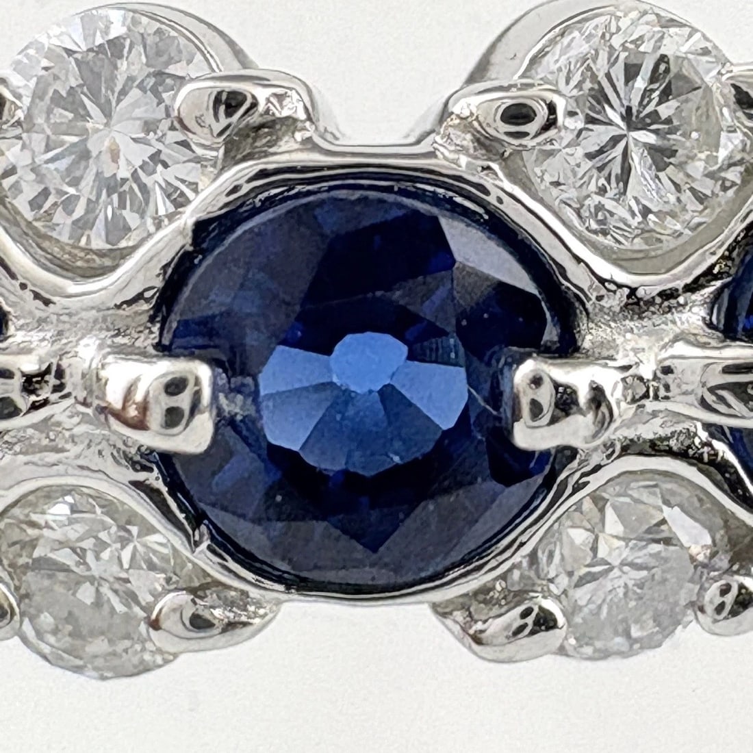 SAPPHIRE DESIGN RING PLATINUM - 2