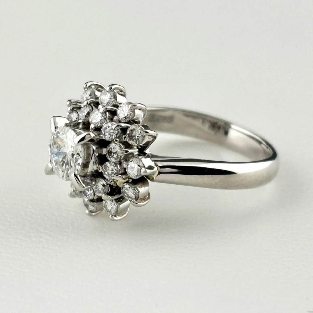 DIAMOND DESIGN RING PLATINUM MELEE DIAMOND (1 of 3)