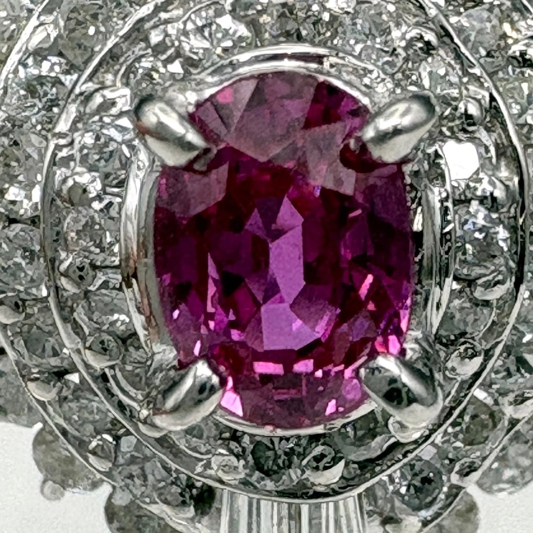 RUBY DESIGN PLATINUM MELEE DIAMOND RING - 2