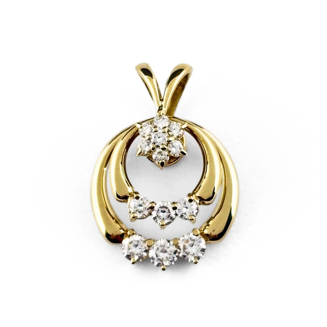 WALTHAM MELEE DIAMOND PENDANT HEAD YELLOWGOLD: WALTHAM melee diamond Pendant Head YellowGold Brand: WALTHAM Type/Style: Pendant Head Material: 750 YG, Color: Yellow Size: Total length of the pendant head including a bail 21.2?15.7mm(0.8") Inside d