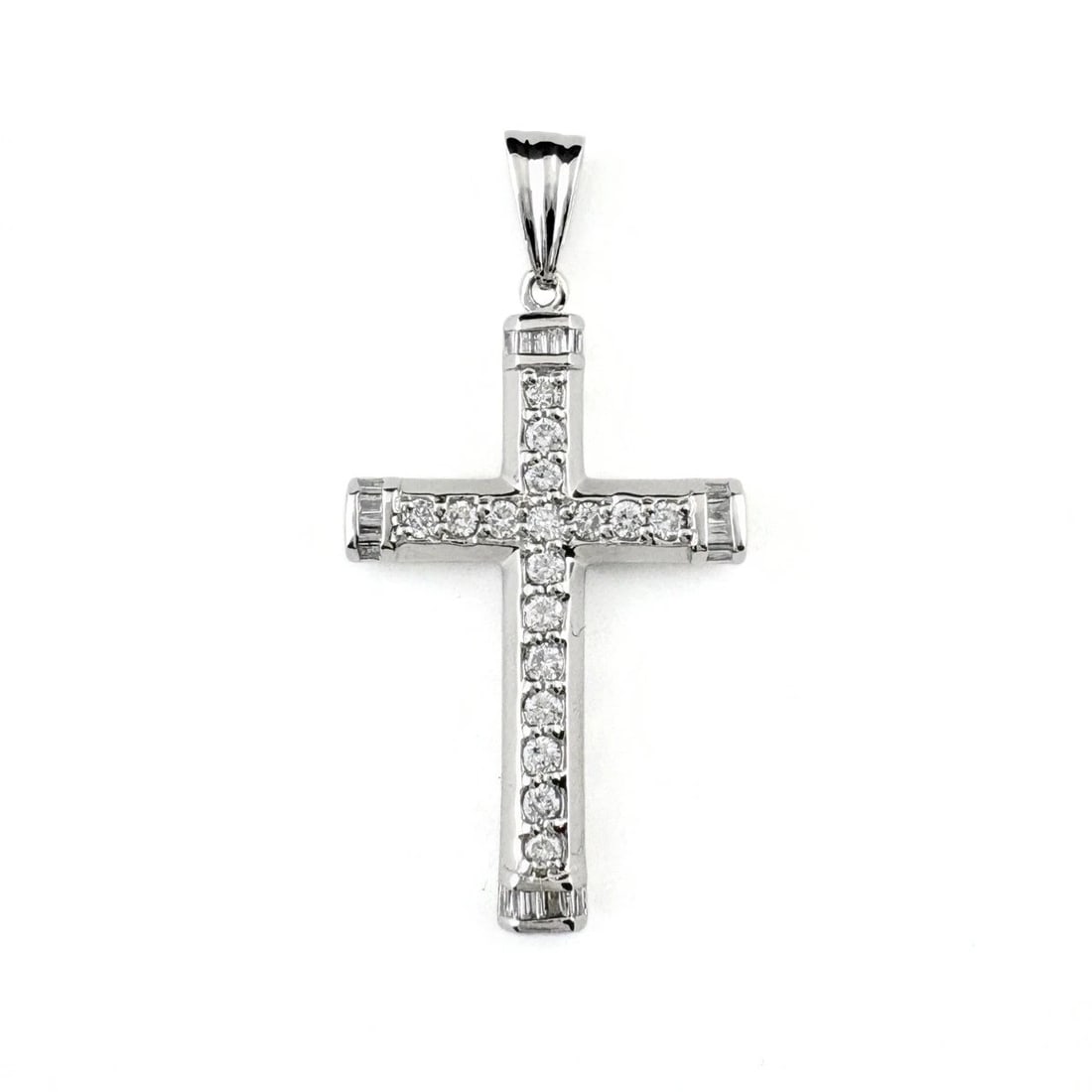 CROSS MOTIF PENDANT HEAD PLATINUM DIAMOND CROSS (1 of 4)
