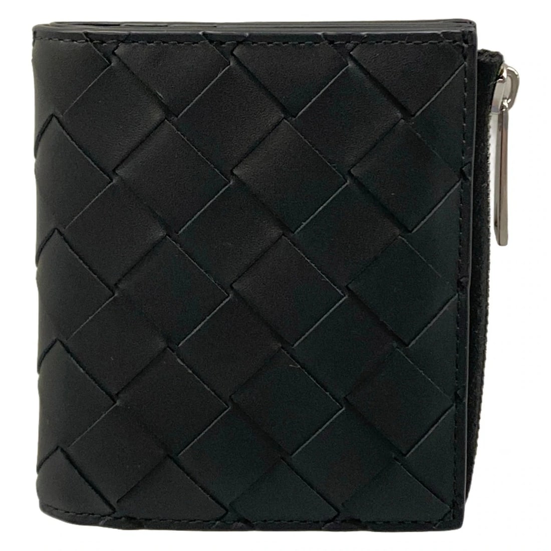 BOTTEGA VENETA INTRECCIATO BLACK LEATHER BIFOLD WALLET: BOTTEGA VENETA Intrecciato Black Leather Bifold Wallet Brand: BOTTEGA VENETA Type/Style: Bifold Wallet Material: Exterior Material Leather Color: Exterior Color Black Size: Height : 3.94 inch (10 cm) 