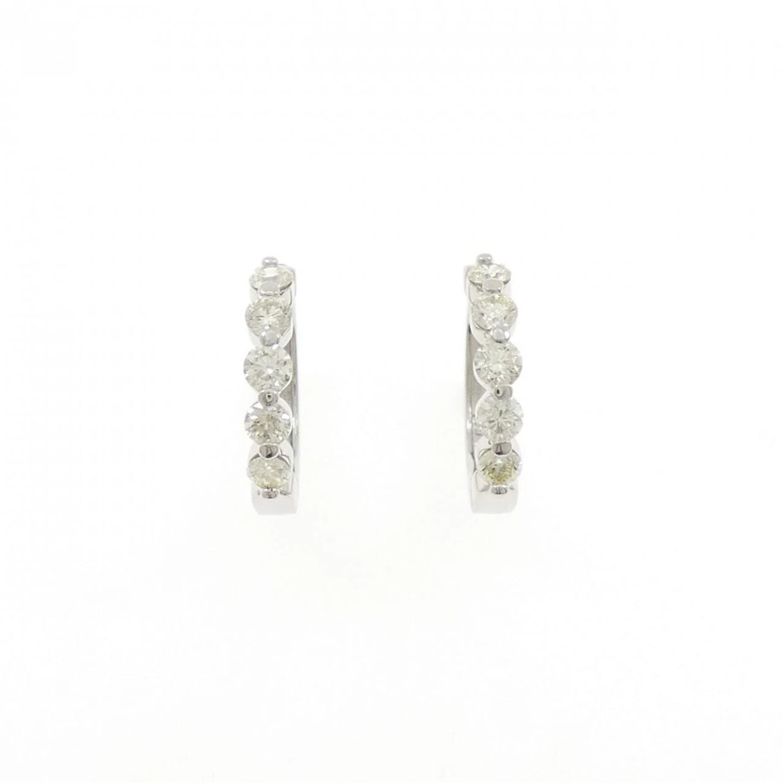 PT900 DIAMOND EARRING - 2