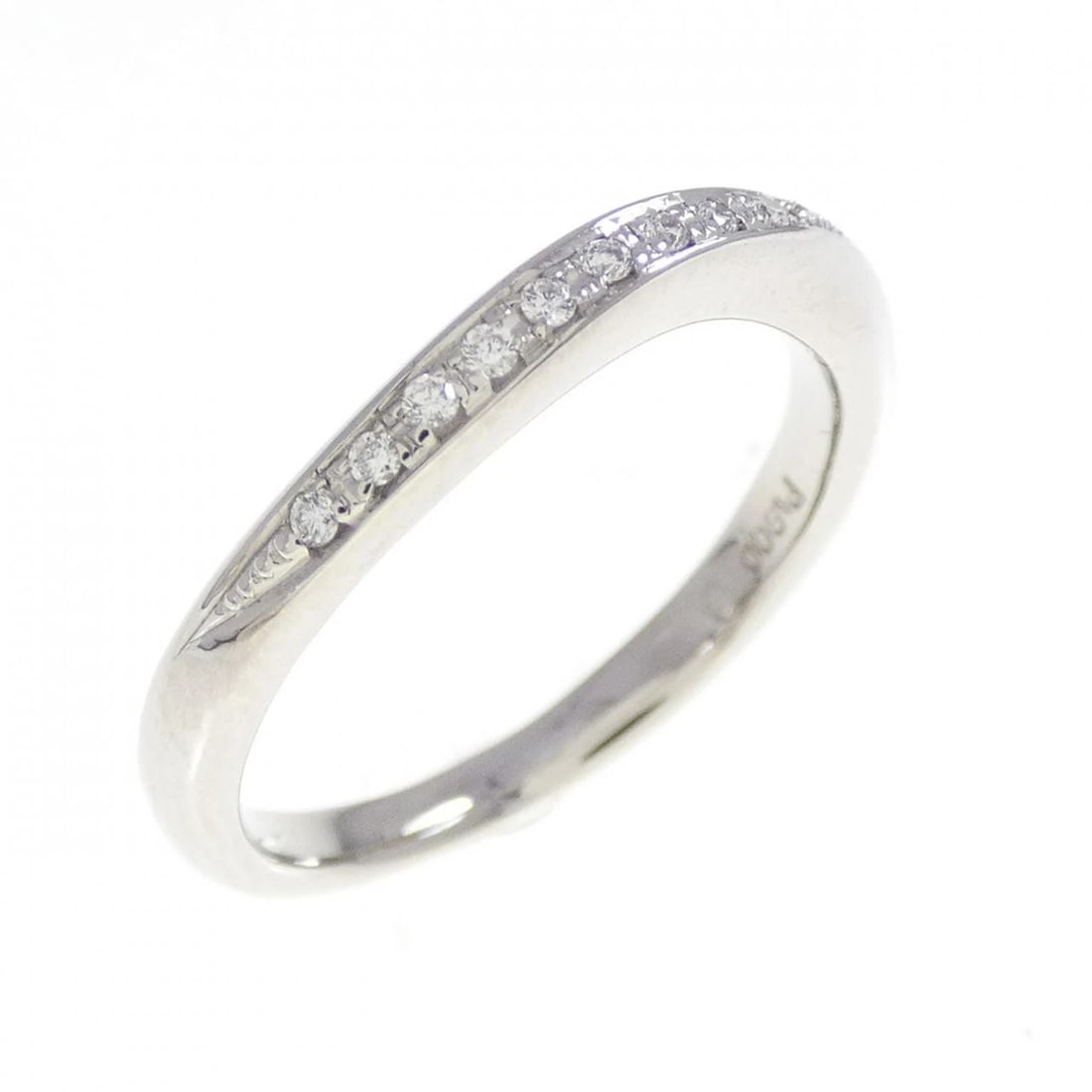 PT900 DIAMOND RING: PT900 Diamond Ring Brand: Unbranded Type/Style: Diamond Ring Material: PT900, Main Stone Natural Color: Silver Size: US 4 1/2 Accessories: None Accessories Notice: When purchasing pre-owned goods,