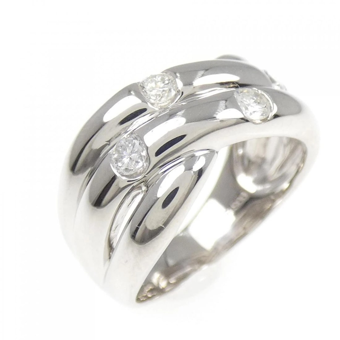 PT DIAMOND RING: PT Diamond Ring Brand: Unbranded Type/Style: Diamond ring Material: PT, Main Stone Natural Color: Silver Size: US 5 3/4 Accessories: None Accessories Notice: When purchasing pre-owned goods, please