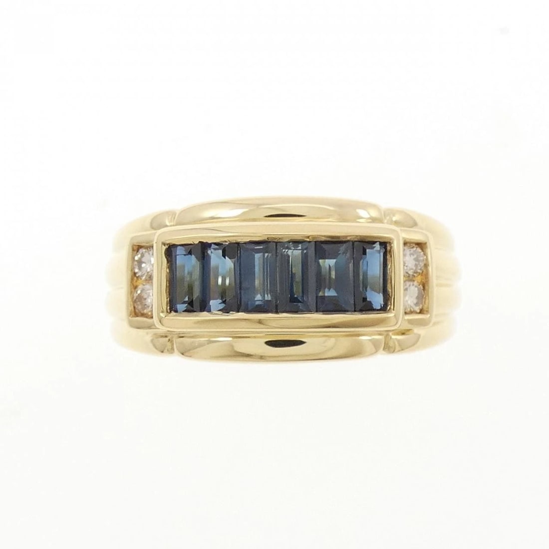 K18YG SAPPHIRE RING: K18YG Sapphire Ring Brand: Unbranded Type/Style: Sapphire Ring Material: K18 yellow gold, Main Stone Sapphire Secondary Stone Diamond Color: yellow gold Size: US 5 3/4 Accessories: None Accessories