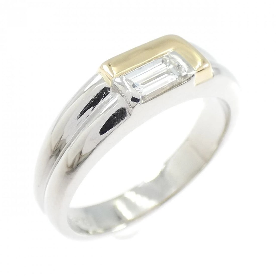 PT900/K18YG DIAMOND RING (1 of 2)