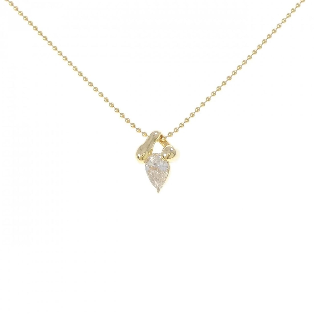 18K YELLOW GOLD DIAMOND NECKLACE: 18K Yellow Gold Diamond Necklace Brand: Unbranded Type/Style: Diamond Necklace Material: K18YG, Main Stone Natural Color: Yellow gold Size: 40cm Actual Size Pendant length approx. x width approx.: