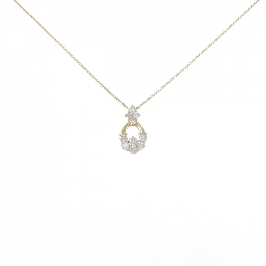K18YG DIAMOND NECKLACE: K18YG Diamond Necklace Brand: Unbranded Type/Style: Diamond Necklace Material: 18K Yellow Gold, Main Stone Natural Color: Yellow Gold Size: Actual Size Pendant length approx. x width approx.: