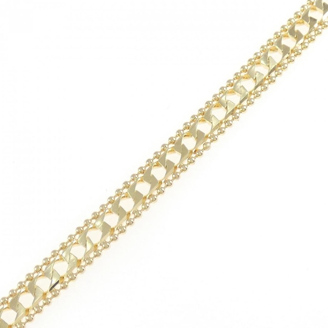 K18YG BRACELET: K18YG bracelet Brand: Unbranded Type/Style: bracelet Material: K18YG, Color: Yellow gold Size: Actual Size Max width approx: 5.4mm 18cm Accessories: None Accessories Notice: When purchasing pre-owned